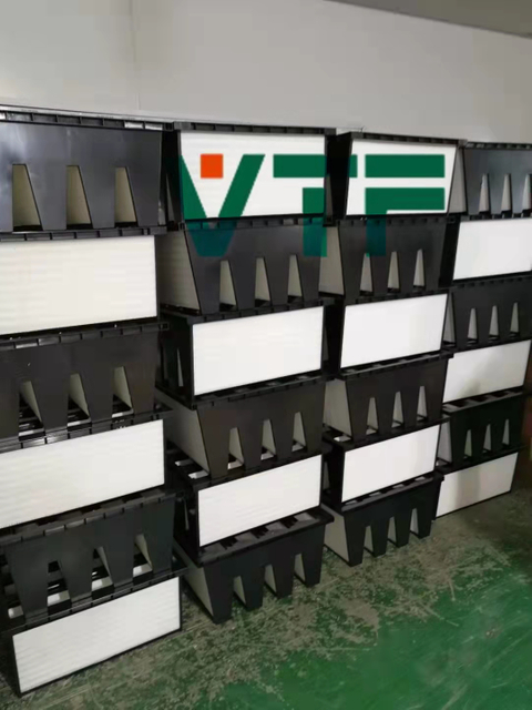 Большой объемный воздушный фильтр системы вентиляции обжал компактный фильтр Ф9 для ХВАК